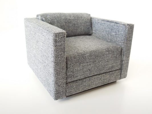 Metro Chair in Light Gray