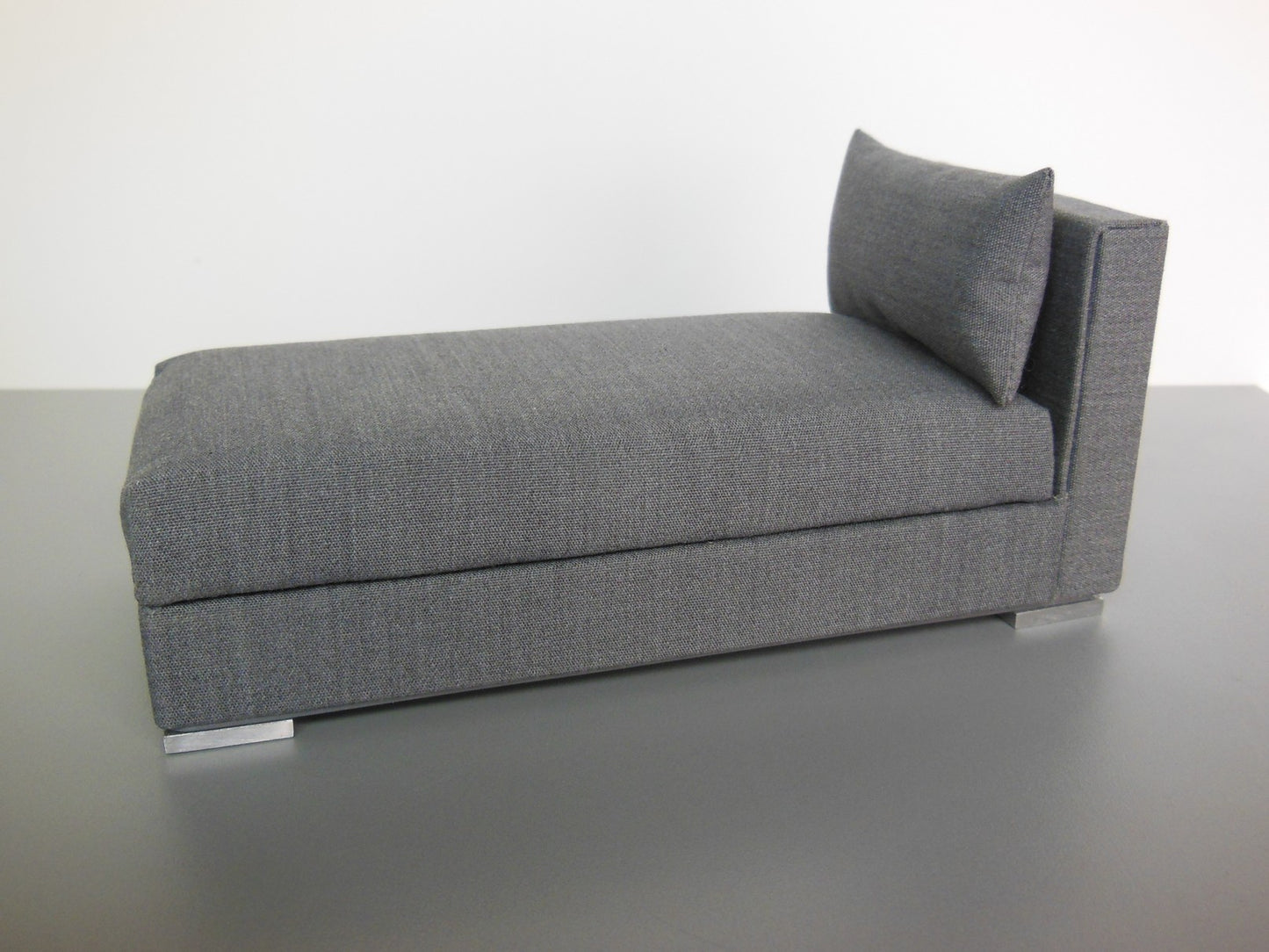 Preston One Arm Chaise in Gray