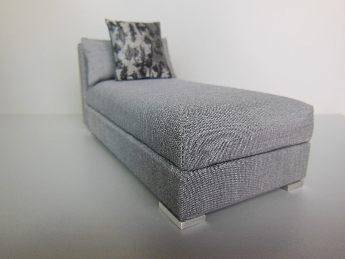 Preston One Arm Chaise in Gray