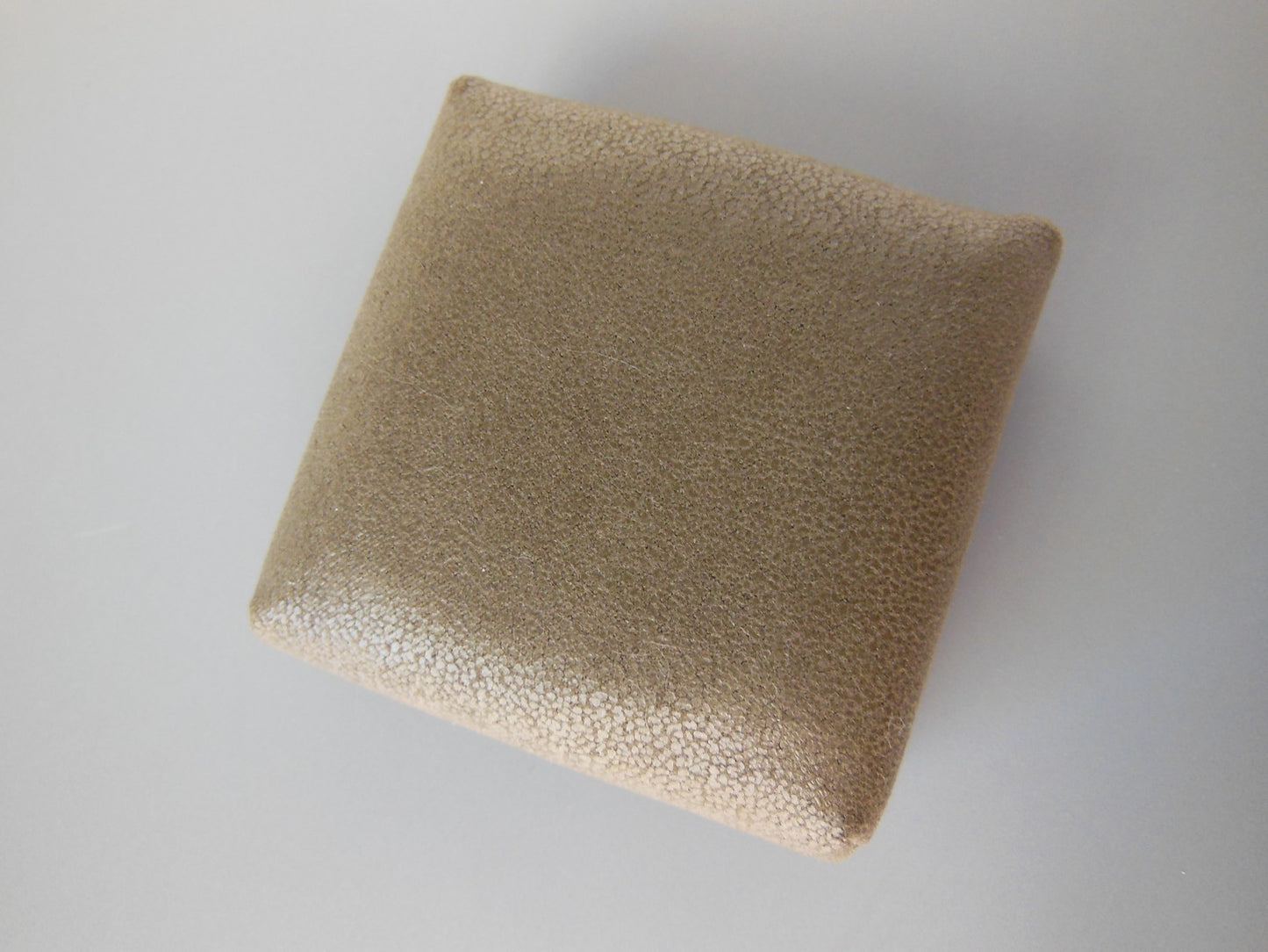 Ottoman in Brown Distressed Leather