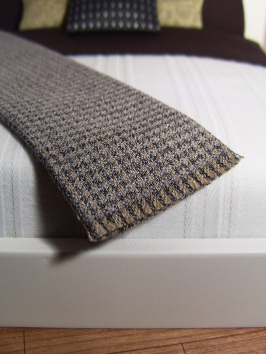 Houndstooth Throw