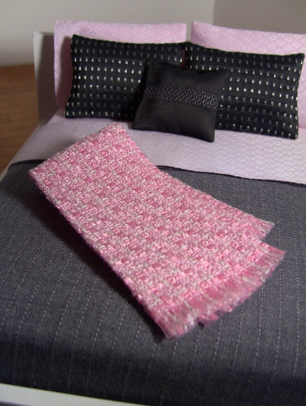 Pretty in Pink Throw