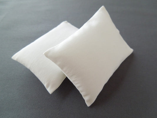 Pillows (Set of 2)
