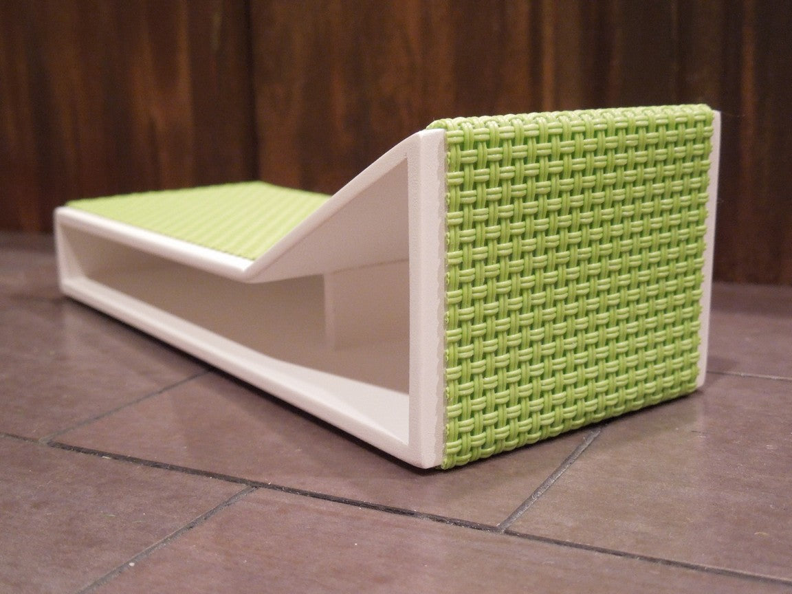 Aero Chaise - Green on White Base