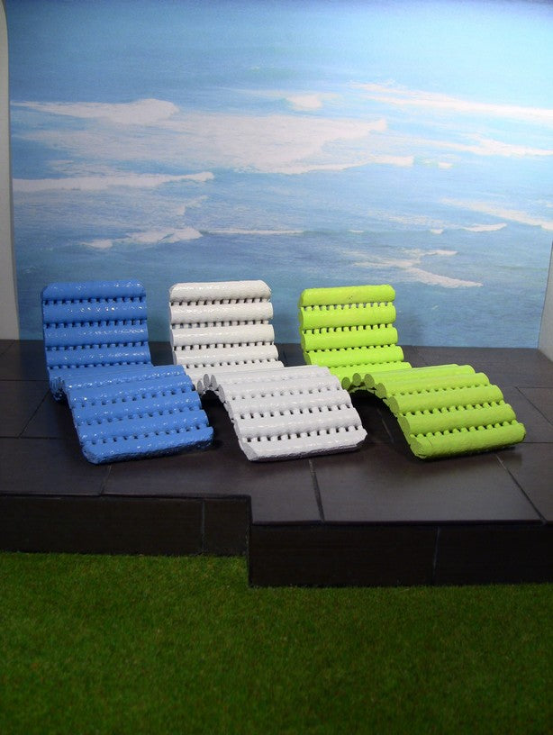 Ribb Chaise in Blue