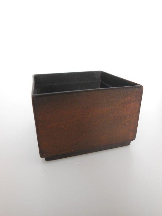 Short Square Rust Pot