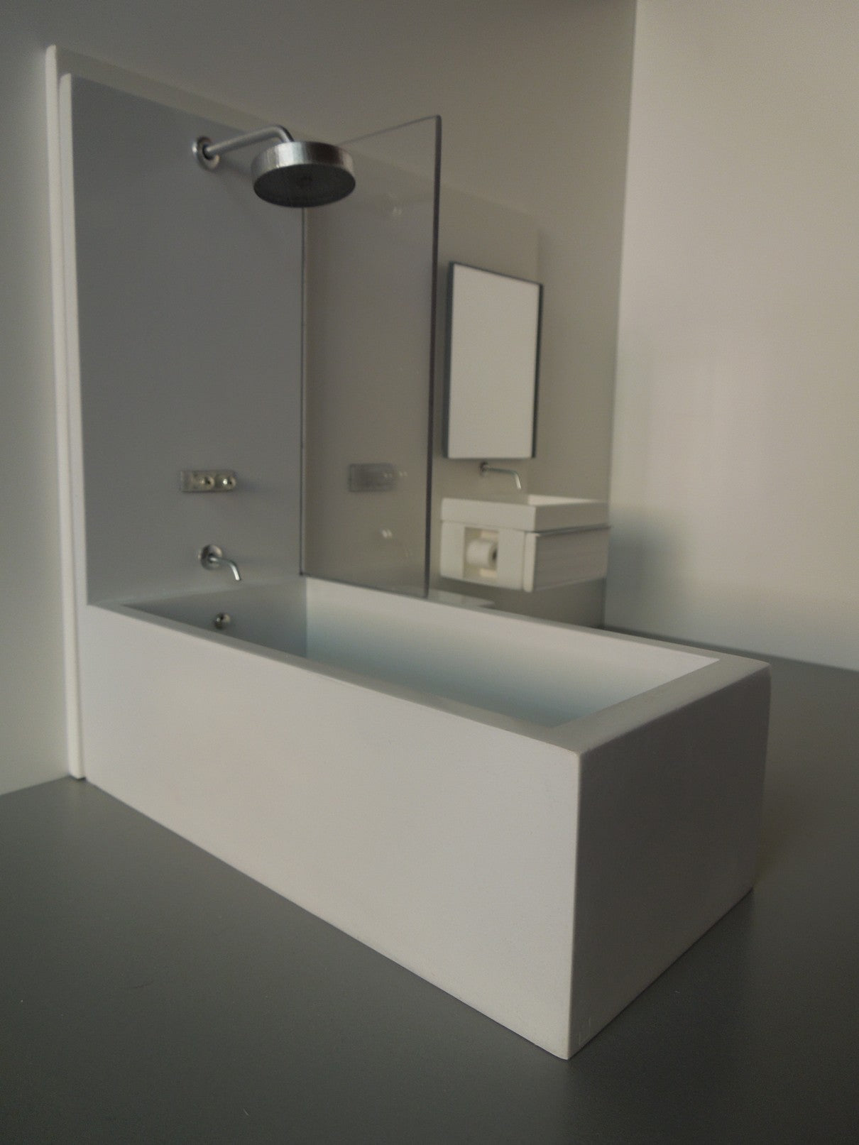Single Vanity Bath Unit with Tub/Shower and Toilet
