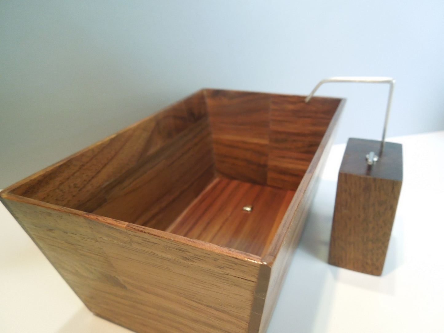 Adagio Tub in Walnut